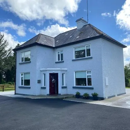 Сasa de vacaciones Redhills Mohill Rivers Town