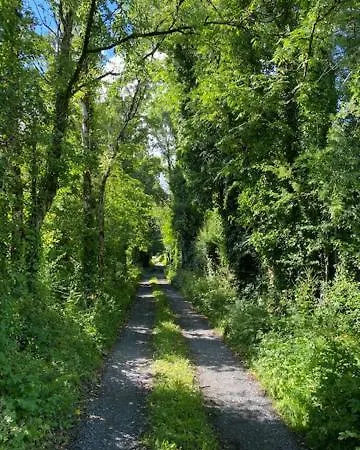 Redhills Mohill Holiday home *